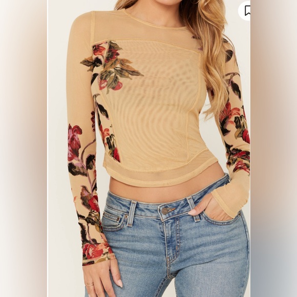 NWT- Free People- Betty's Garden Top- Women's Large - Picture 2 of 4